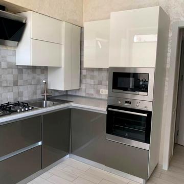 Дорошенка вул., 5