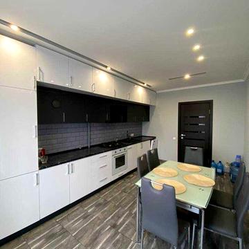 Оренда 3 кім Калинова слобода 2, поруч садочка.