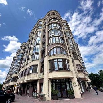 Пилипа Орлика вул. (Паризької Комуни), 26