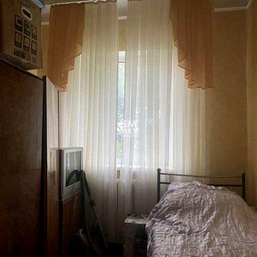 Будинок - заходь і живи. Річка. Фастів.