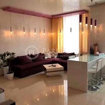 Троєщинські Липки, ТРЦ Район, Градинська 7, квартира 3кімм з ремонтом