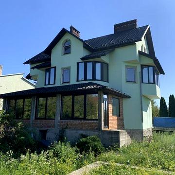 Будинок в місті - це переваги!