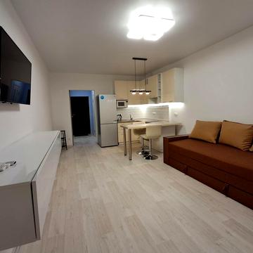 Каховська вул., 62-А