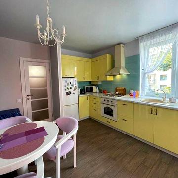 Довгострокова оренда євродвохкімнатної квартири ГАЗ