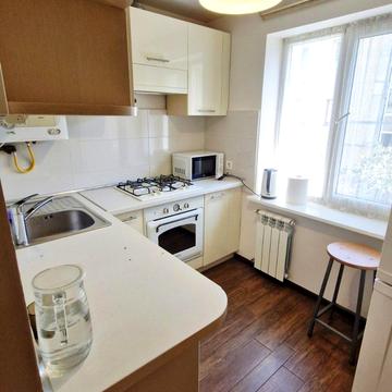 Левандівська вул., 15