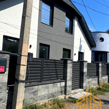 Адольфа Добрянського вул., 9-Б