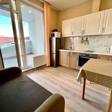 Валерія Самофалова вул. (Каманіна), 20