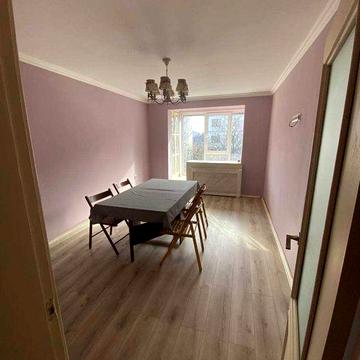 Продаж 3-х кімнатної квартири (Росвигово)