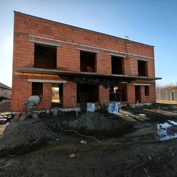 Станційна вул.