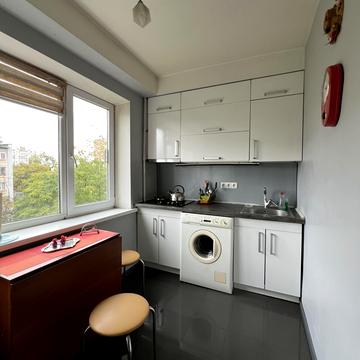 Космічна вул., 5/16