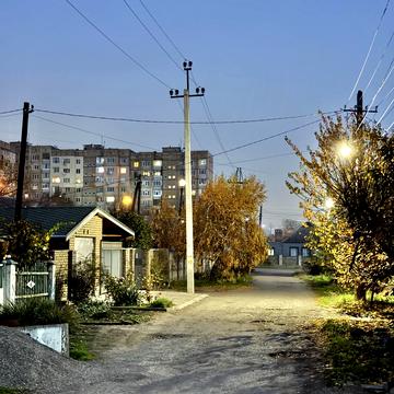 Волховська, 6