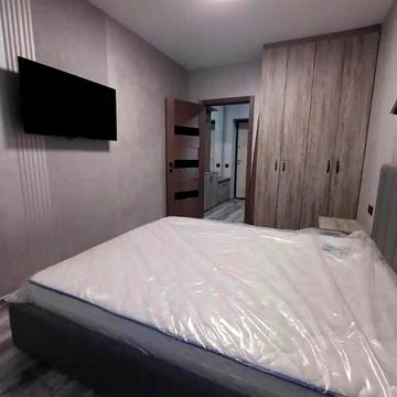 Мольєра вул., 77