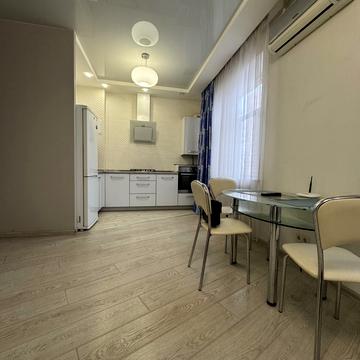 Отакара Яроша вул., 27