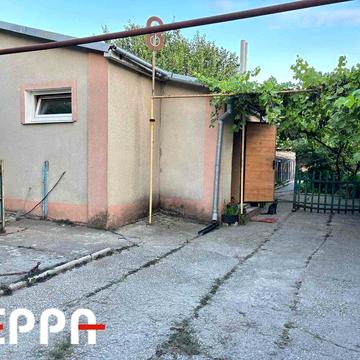 Продаж будинку, селище Тепличне