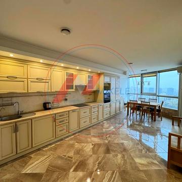 Коломийський пров., 17/31а