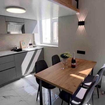 Вільного Козацтва вул. (Артюшенка), 1