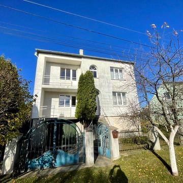 Продаж будинку в м Броди