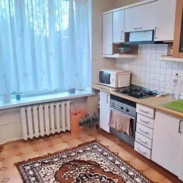 Незалежної України вул. (40 років Радянської України), 888