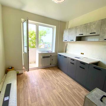 Харківська вул., 3