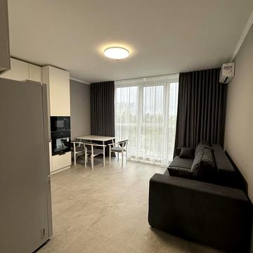 Воскресенська вул., 2-В