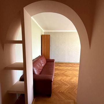 Довготривала оренда 4-ох кім. квартири