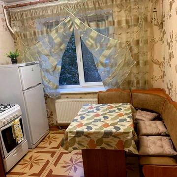 Сдам 2-х комнатную квартиру ЖК "РАДУЖНЫЙ " в кирпичной доме.