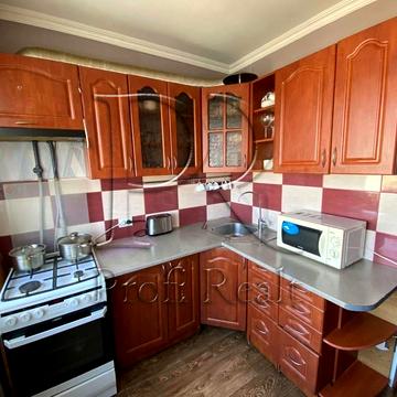 Європейська вул. (Жовтнева), 11