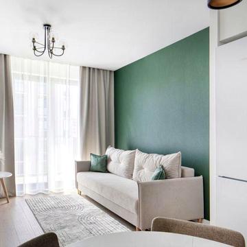 2к Сонячний,э можливість заряджати авто