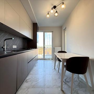 Мирона Тарнавського вул. (Кутузова), 48