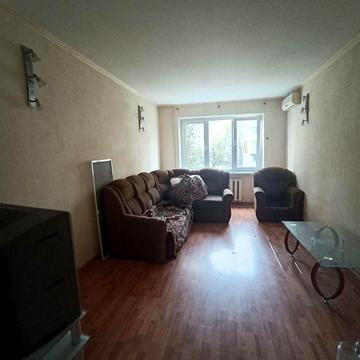 Віталія Блажка вул., 6