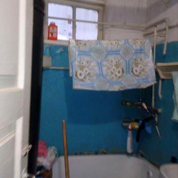 Продається квартира хрущовка 43.2 м.кв. недалеко від центру