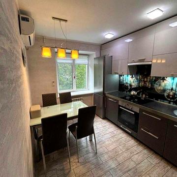 Без %! Торг! 2-кімн квартира 52.6 м² роздільні кімнати. Половецька 16а