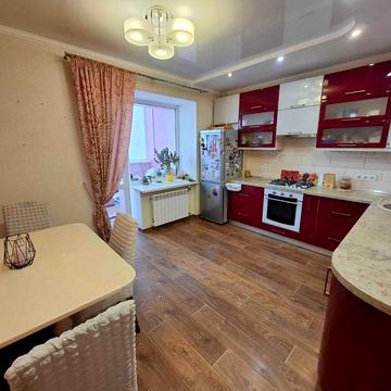 2-х кім.кв-ра 70м2, Центр,ремонт, меблі.