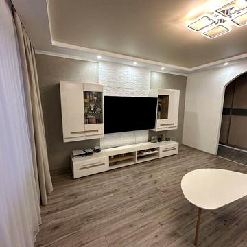 Сдам 3ком Красный Камень