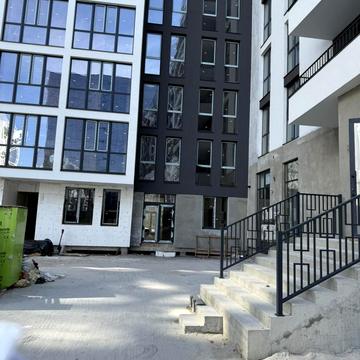 Джорджа Вашингтона вул. (Батальна), 8