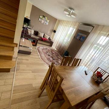 Дворівнева квартира. Продаж без комісії !