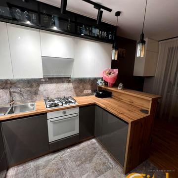 Стрийська вул., 115