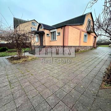 Водопровідна вул.