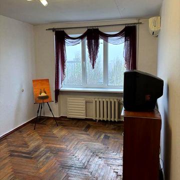 Продам однокімнатну квартиру. Осипенківський р-н