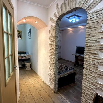 Мирослава Скорика вул. (Казакевича), 5