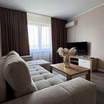 Ясинуватський пров., 11