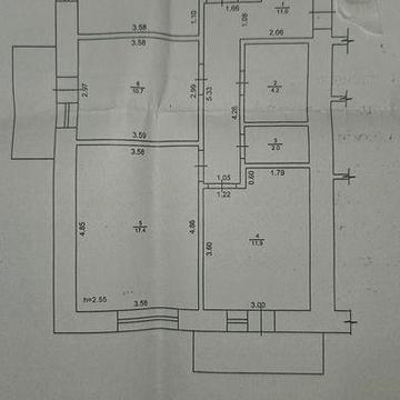 Квартира 3х кімнатна з індивідуальним опаленням.