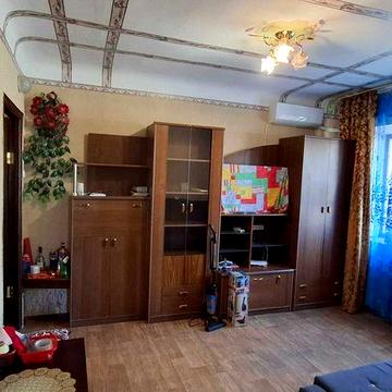 Продаж квартири вул. Автозаводська , цегляний будинок,