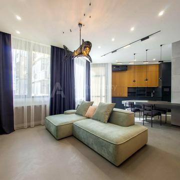 Василя Тютюнника вул. (Анрі Барбюса), 37/1