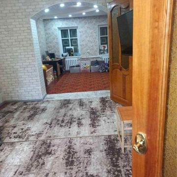 Продается дом в смт Юрьевка Павлоградский район 20000$ имеется торг