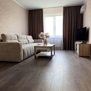 Ясинуватський пров., 11