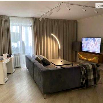 Довгострокова оренда 3к Квартира Академічна вулиця