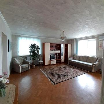 Гімназійна набережна вул. (Червоношкільна набережна), 26