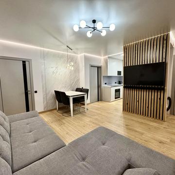 Качанівська вул., 19