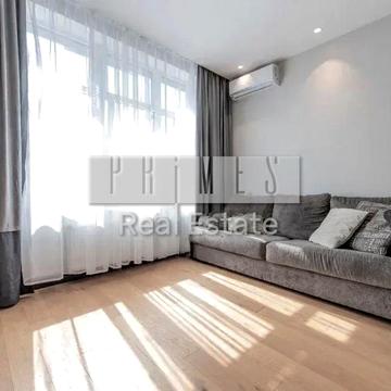 Андрія Верхогляда вул. (Михайла Драгомирова), 11